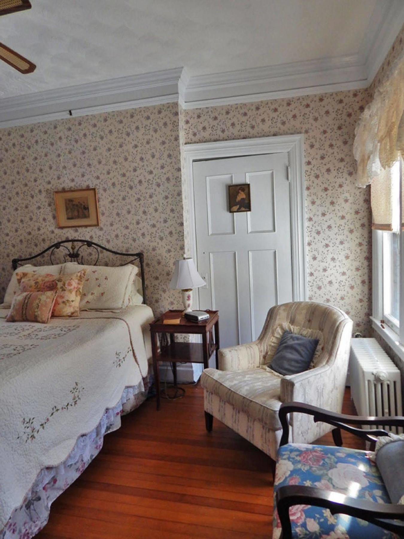 Manor House Bed & Breakfast Norfolk Екстериор снимка