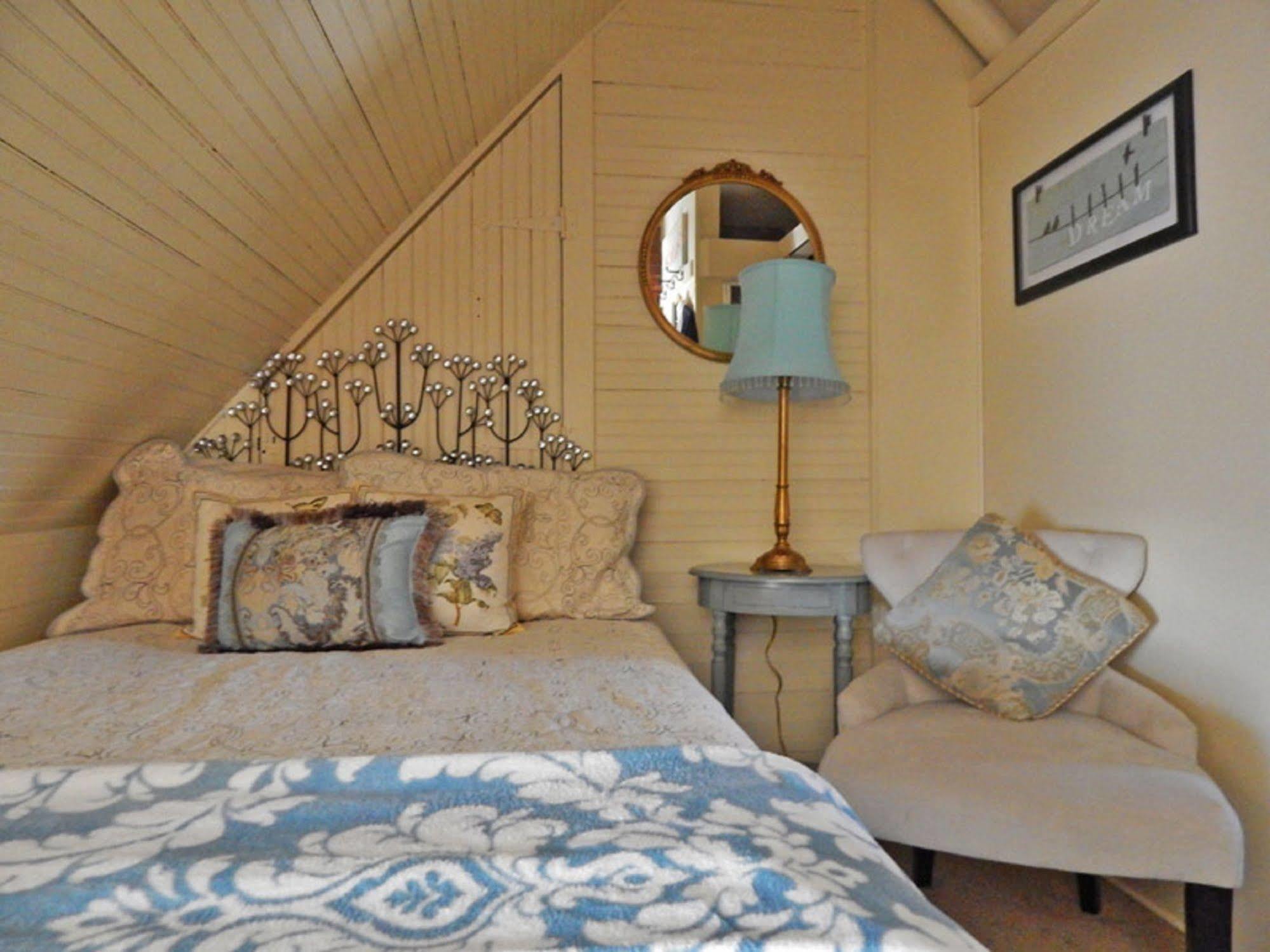 Manor House Bed & Breakfast Norfolk Екстериор снимка
